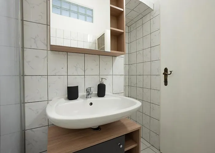 Lovely 1-bedroom Next To Praterstern Vienne